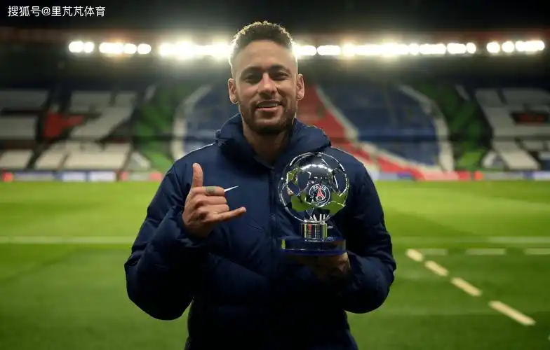 四轮比赛中 四轮比赛中